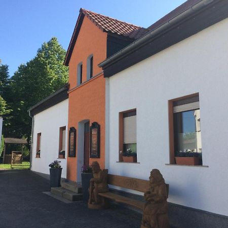 Pension Zum Alten Gasthaus Haensel Krauschwitz Extérieur photo